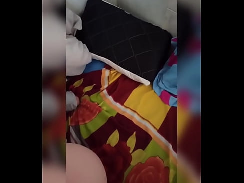 ❤️ منهنجي روم ميٽ گهر ۾ اڪيلي رهي ٿي ڇاڪاڻ ته هن جو مڙس موڪلن تي وڃي ٿو ۽ مان موقعو وٺان ٿو ته هن کي چوسان ۽ هن جي گدا کي کير سان ڀريان. سپر جنسي تي sd.mobilecric.top